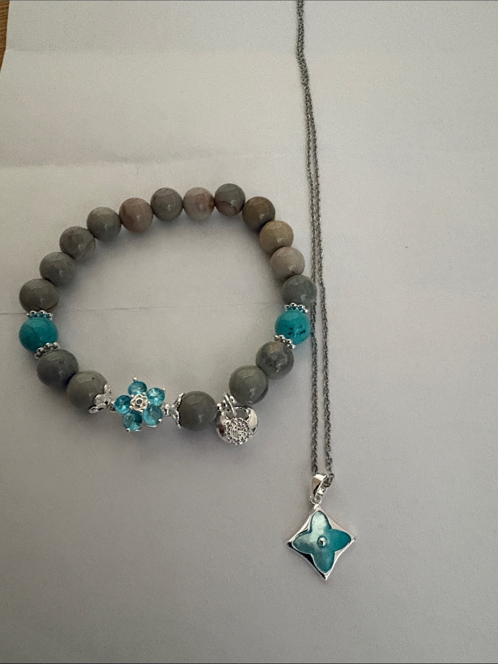 Stainless steel Silver-Tone Necklace with handcrafted Bracelet